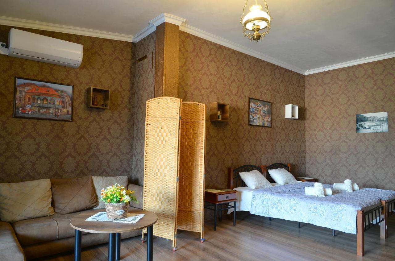 Natia'S Apartment On Dadiani St. 트빌리시 외부 사진