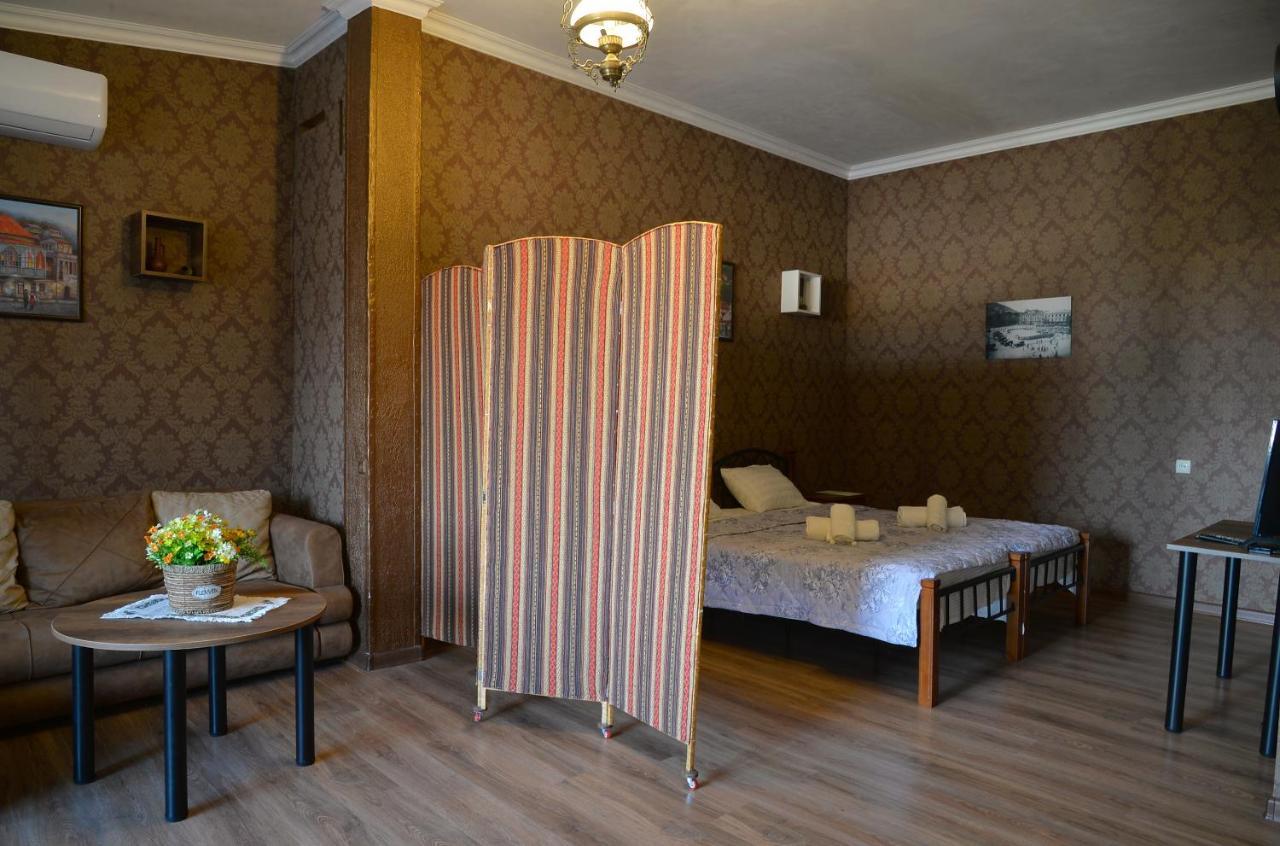 Natia'S Apartment On Dadiani St. 트빌리시 외부 사진