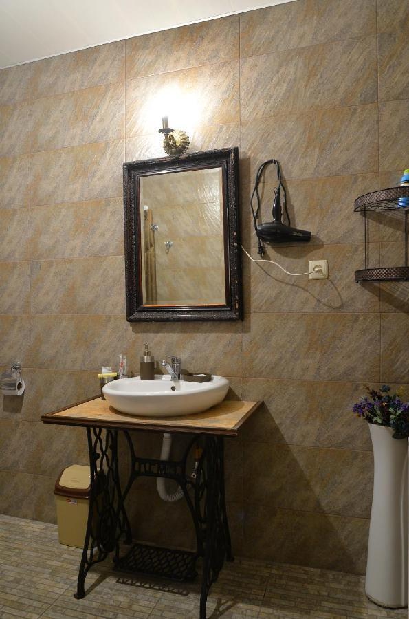 Natia'S Apartment On Dadiani St. 트빌리시 외부 사진
